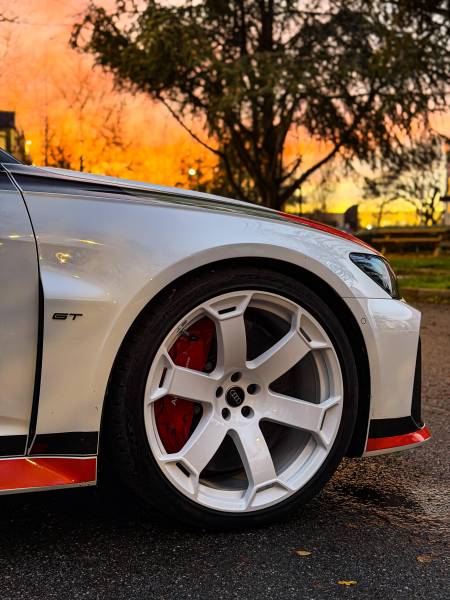 Offrez à votre Audi un aménagement intérieur et extérieur complet à Lyon. Nettoyage, polissage, soin des cuirs et protection carrosserie. Service haut de gamme pour redonner sportivité, éclat et confort à votre véhicule. Contactez nos experts du detailing